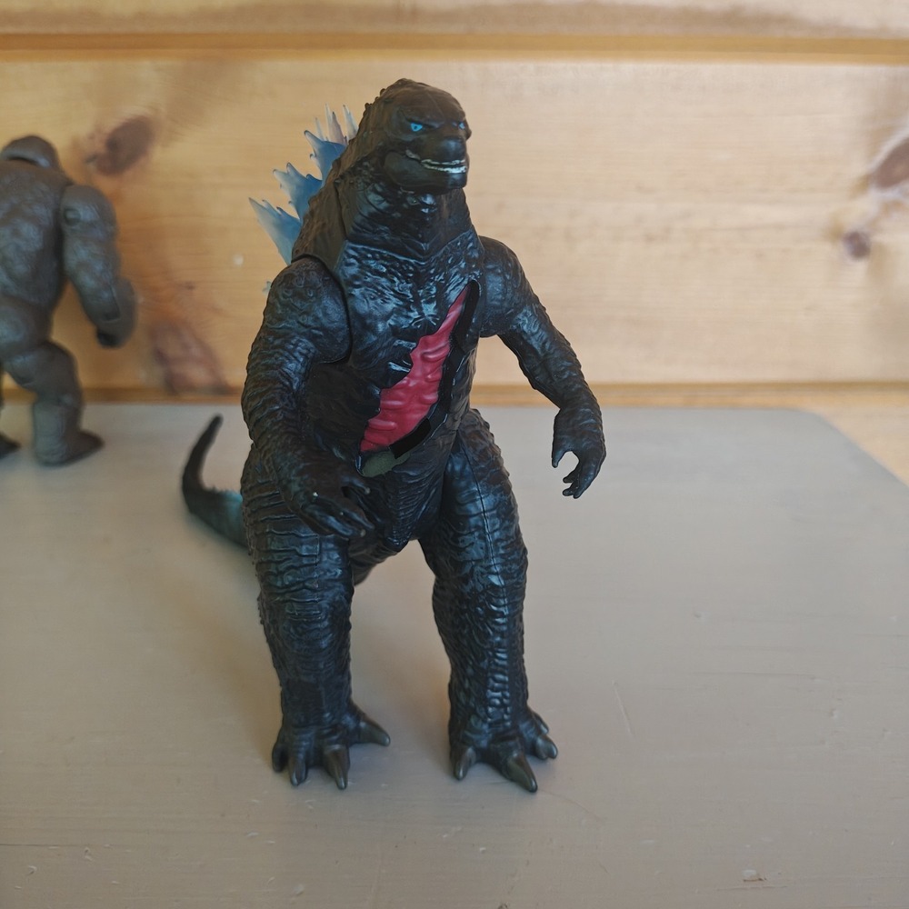 Godzilla VS Kong: Godzilla and Kong 6" Action Figure Set Playmates Used Good ZC1 - Picture 4 of 7